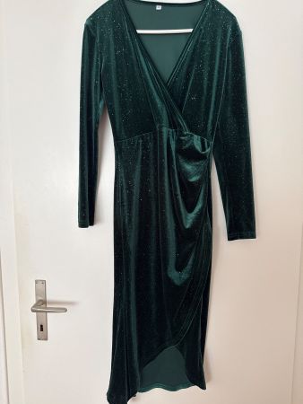 Sparkling Dark Green Velvet Wrap Dress for Festive Season