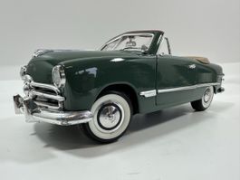 1949 Ford Convertible 1:18, grün, MIRA