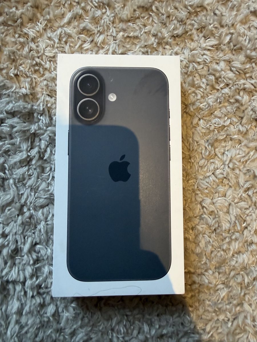 Apple Telefoni cellulari / Smartphones: Brand new IPhone 17 256GB – Nuovo e nell'imballaggio originale da Pully venduto da vik_2mrb
