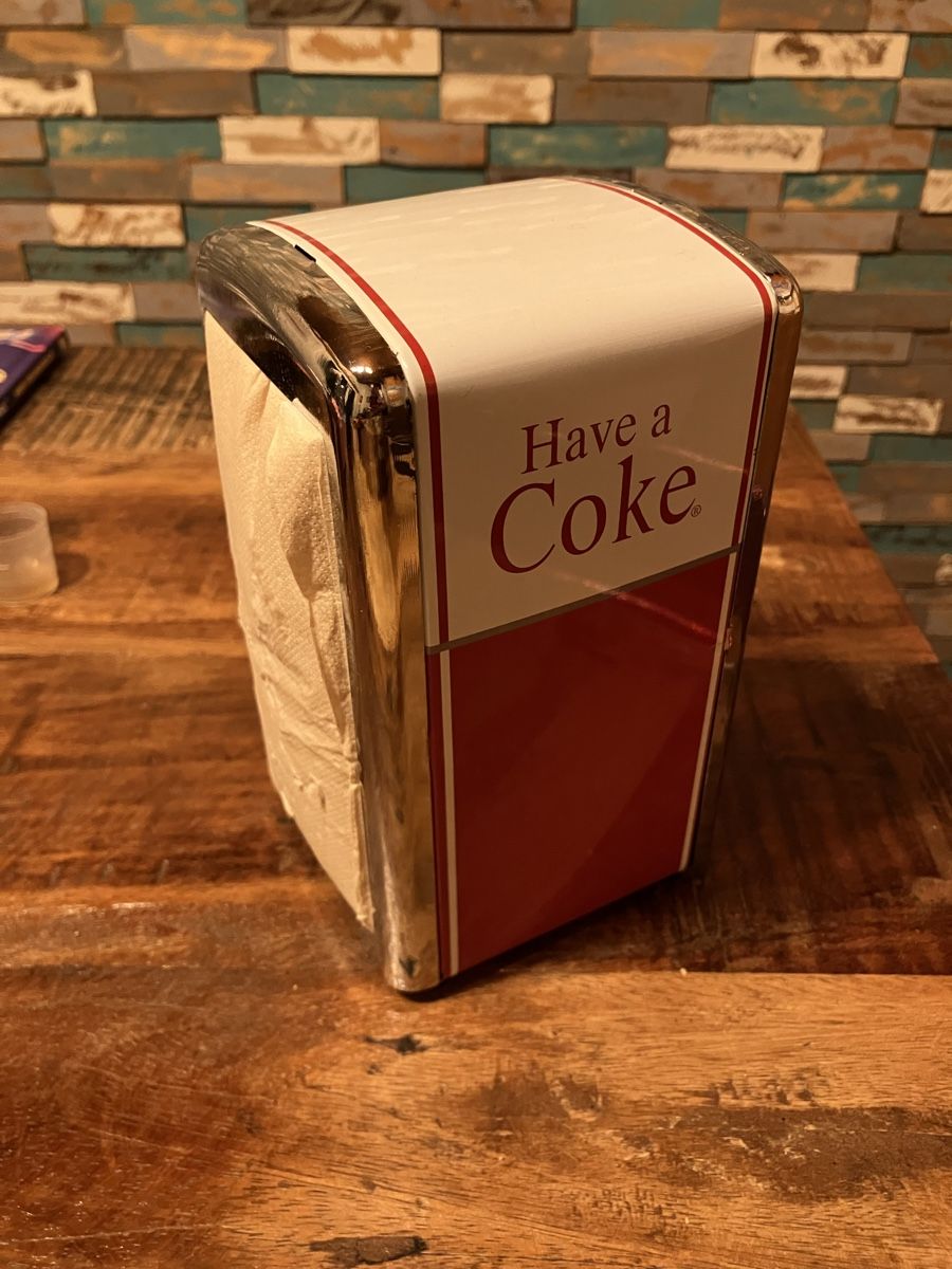 Cucine complete: Servietten Spender cola – Usato da Birrwil venduto da nicole86ch