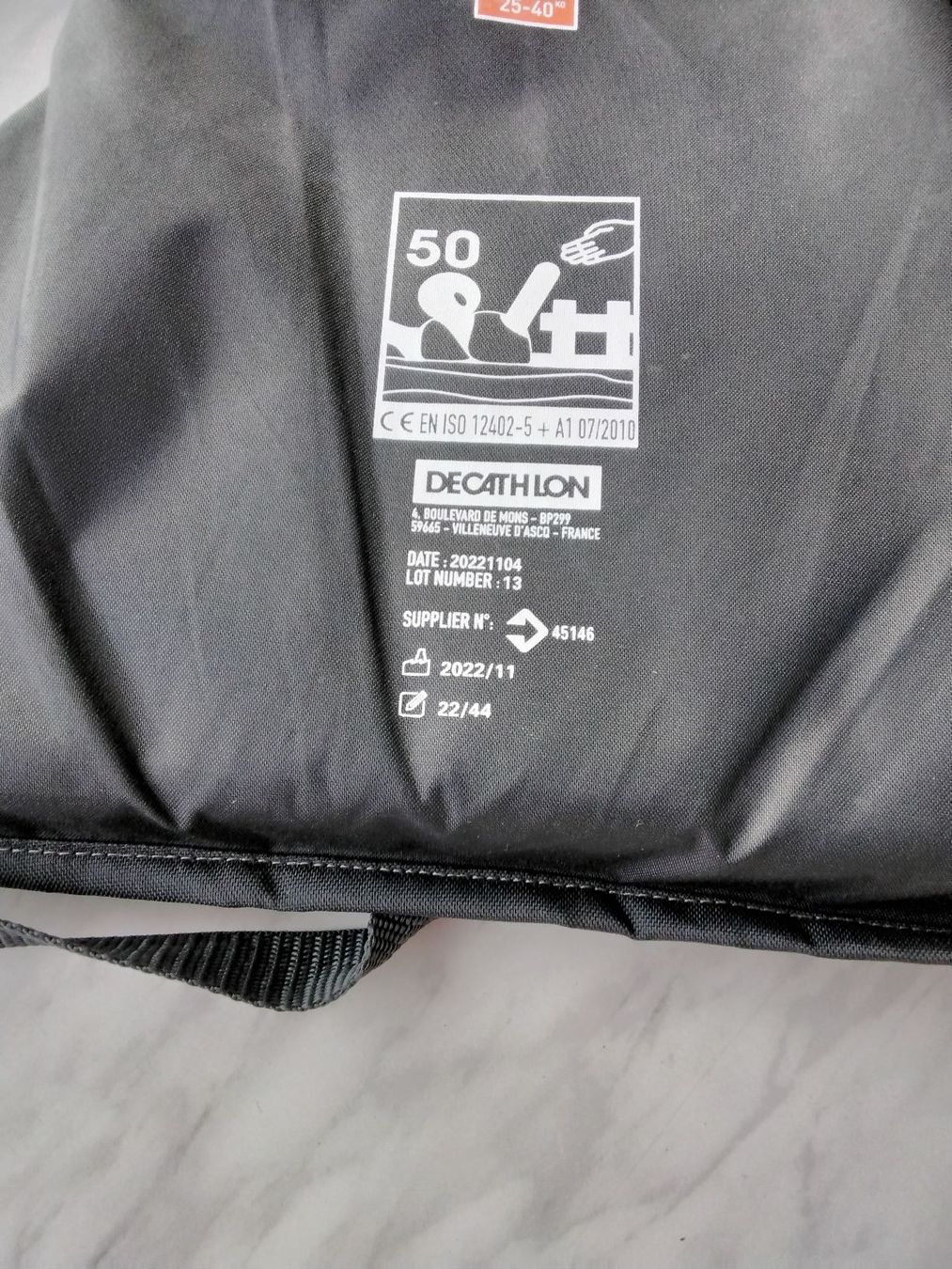 Decathlon Giubbotti di salvataggio: KINDERSCHWIMMWESTE 25 - 40 KG – Usato da Biel/Bienne venduto da dasi3 2