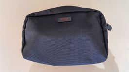 Tumi Kosmetiktasche schwarz Nylon guter Zustand