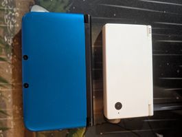 Nintendo 3DS XL bleu + DSi blanche