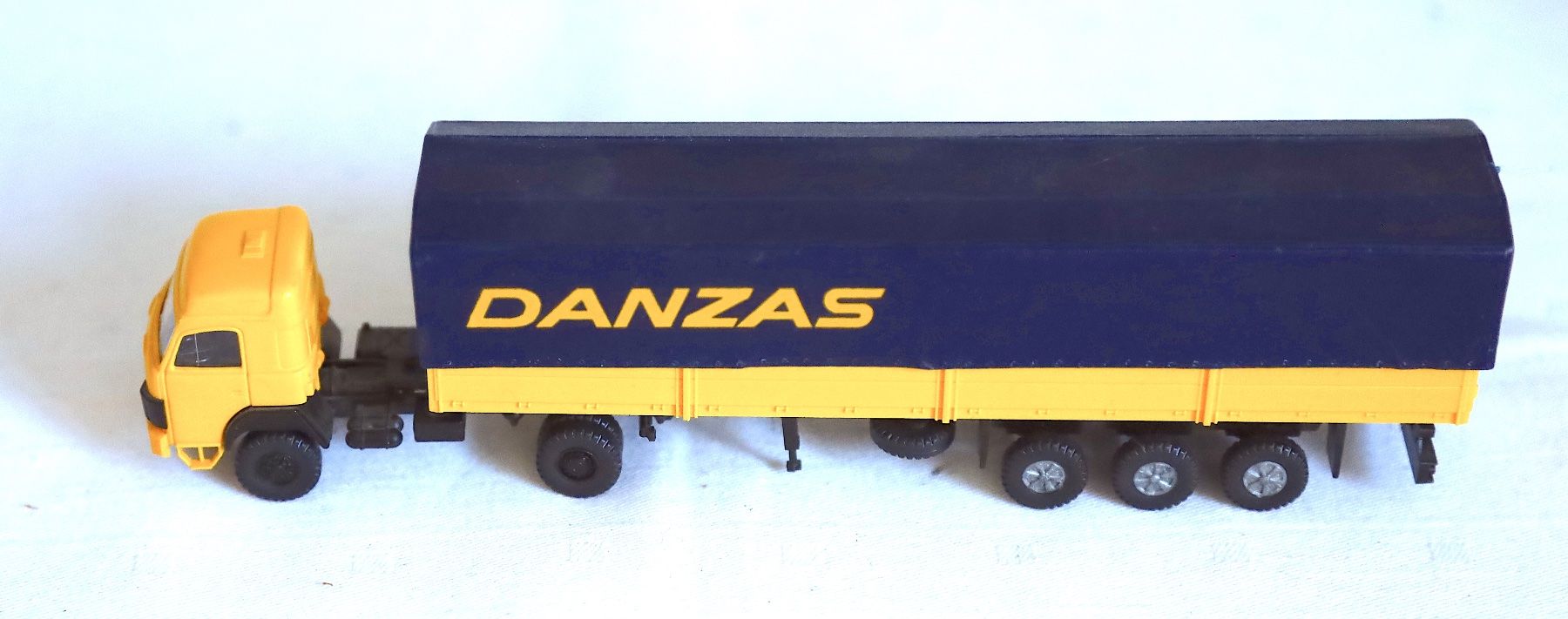 Roskopf Modellini d'auto: VINTAGE SDANZAS SAUERER LKW 1:87 – Nuovo (secondo la descrizione) da Ipsach venduto da locky55