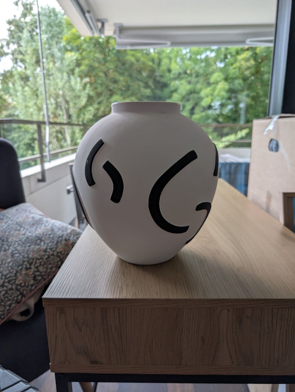 H&M Vasen & Gefässe: H&M Home Handbemalte Vase – Neu (gemäss Beschreibung) aus Basel von sch_9yfv 2