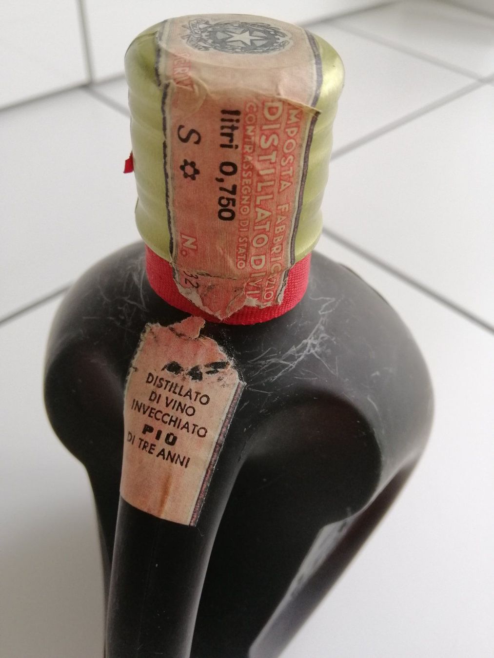 Bevande alcoliche: Ferrari Flaschenhalter mit Brandy – Nuovo (secondo la descrizione) da Villmergen venduto da MONCHHICHI 5