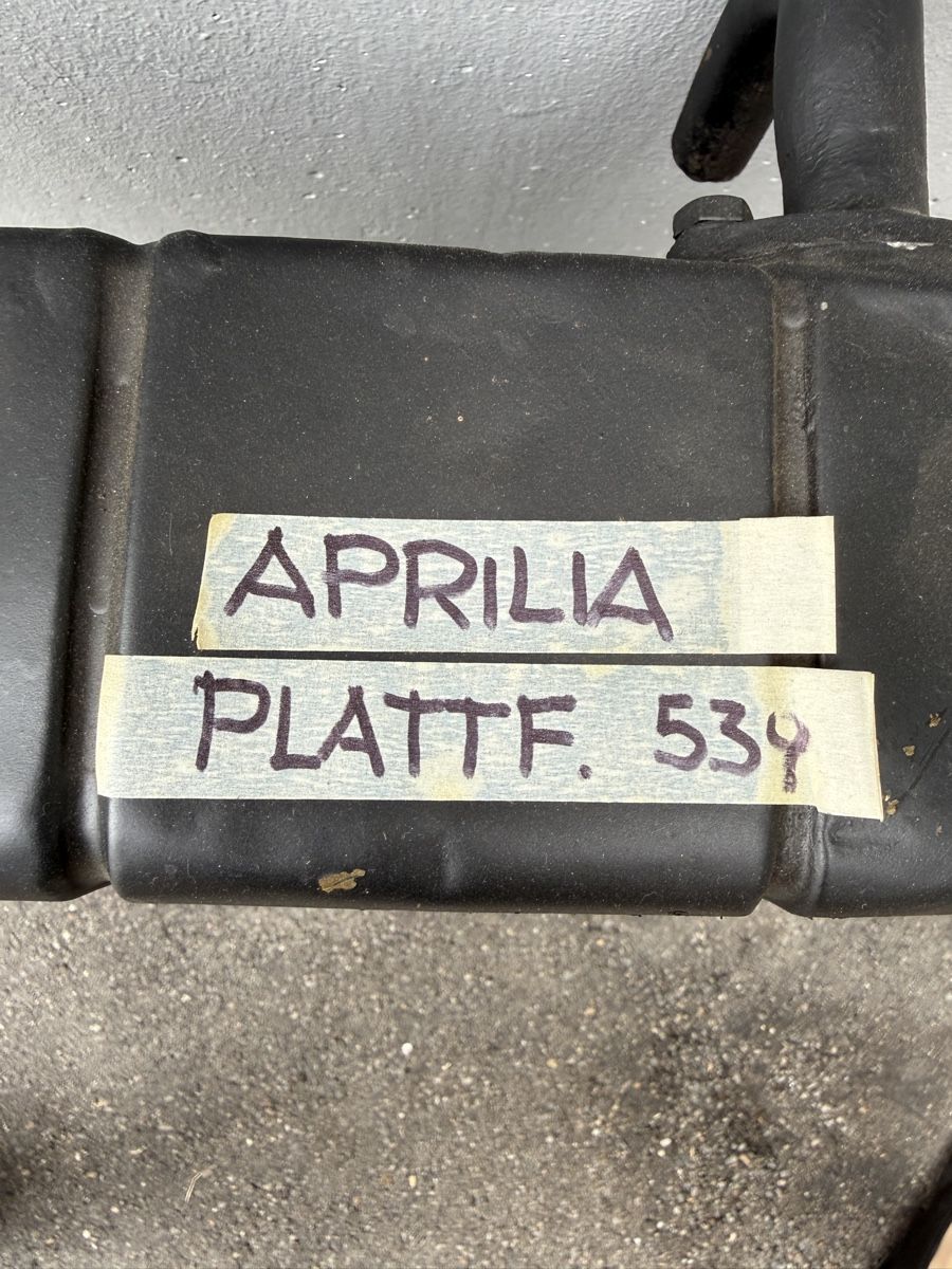 Lancia Tutti pezzi di ricambio auto: Kühlergrill Lancia Oldtimer – Usato da Gossau ZH venduto da jjdrive 1