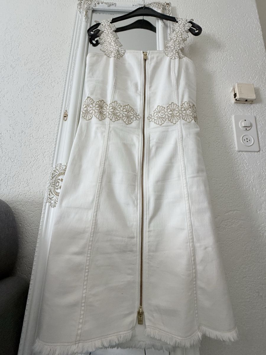 Robes: Caroline Biss robe – D'occasion à Grône par ukr_2qbg 5