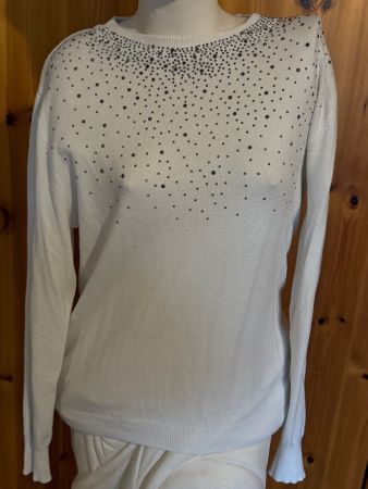 Edler, weisser Strickpullover mit Schmucksteinen, Gr. M