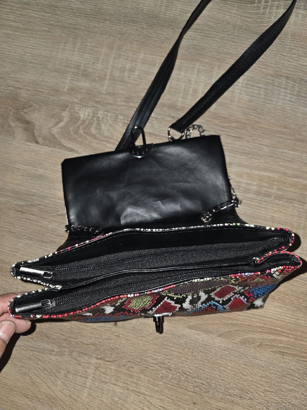 Borse da donna: MINI SAC BANDOULIÈRE Effet Python Multicolore – Nuovo (secondo la descrizione) da Travers venduto da adr_qyj5 8