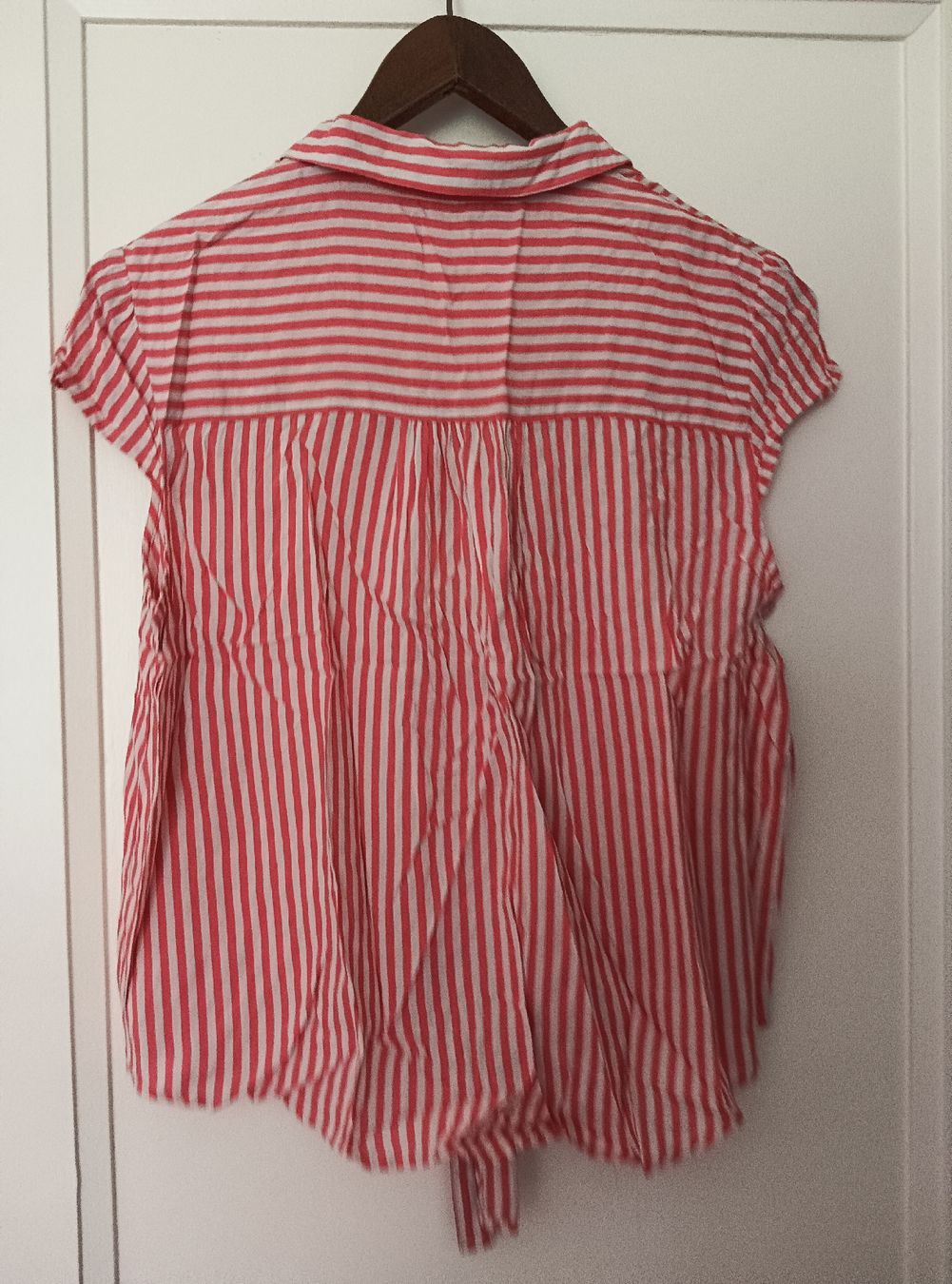 Camicette: Esprit Bluse, Gr. 36, Rot-Weiss gestreift, Sommer-Look – Usato da Zürich venduto da Asteraki 2