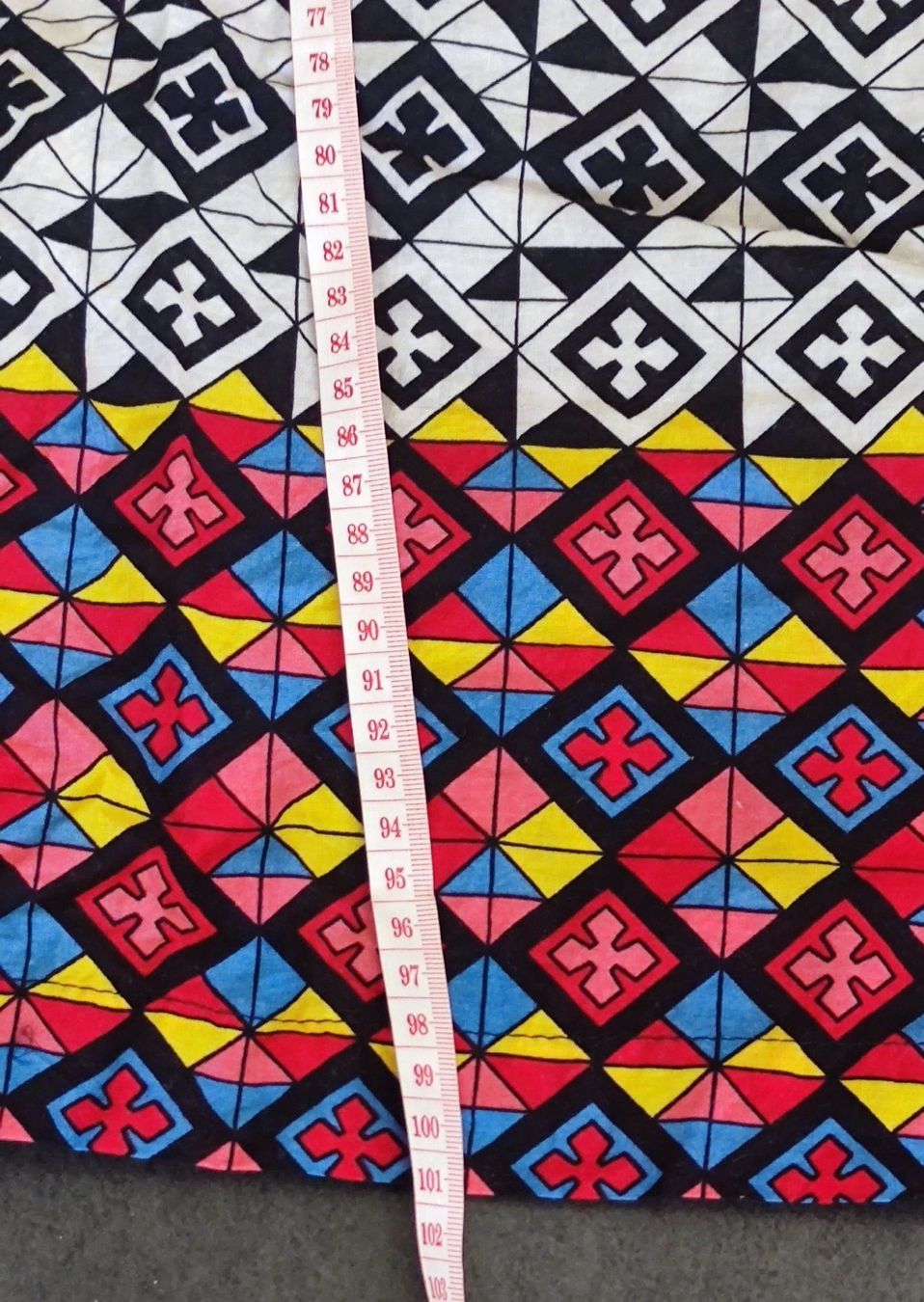 Tute: Sommer Jumpsuit mit grafischem Print – Nuovo (secondo la descrizione) da Rüti ZH venduto da Happynong 6