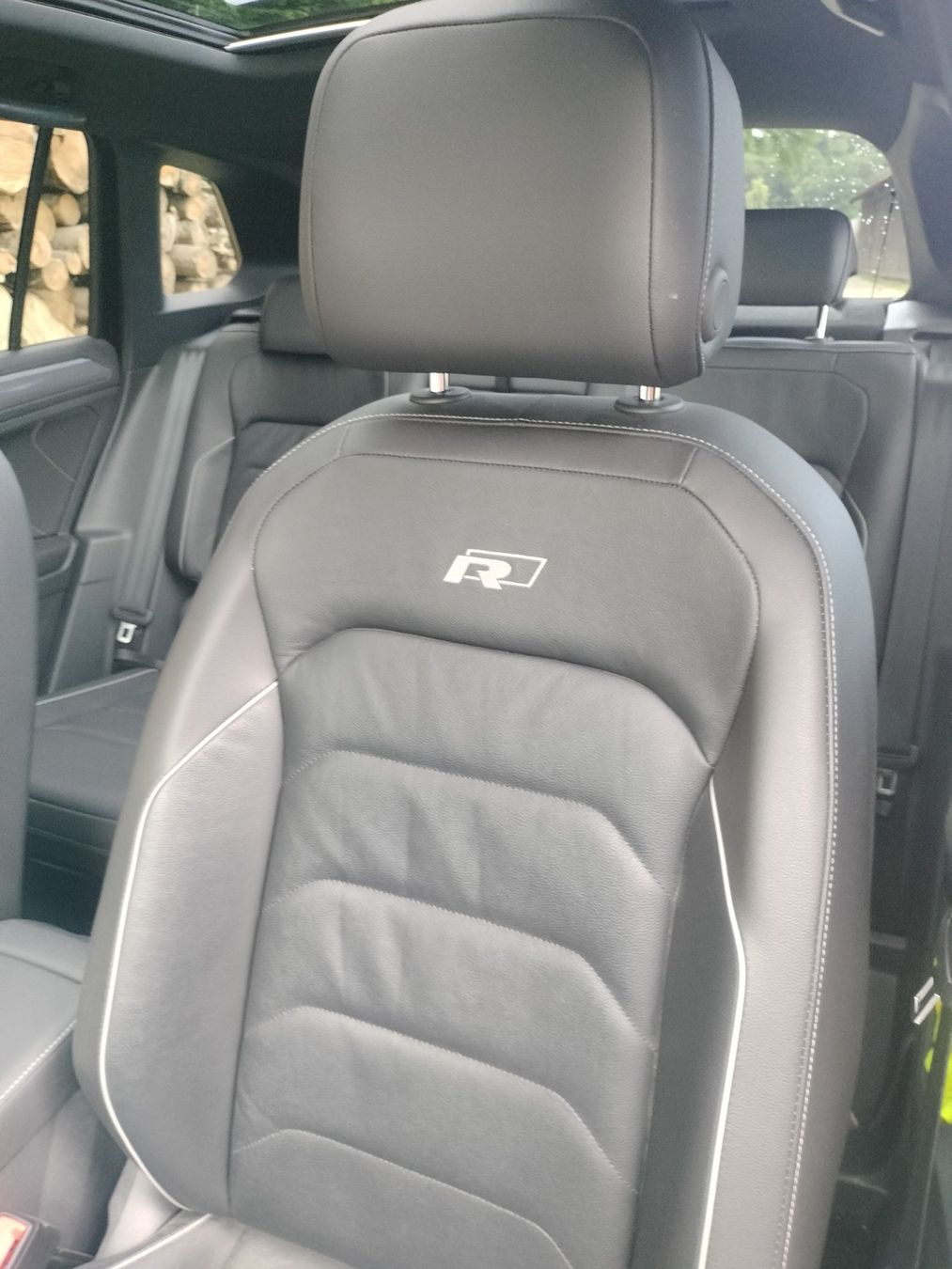 VW Tiguan R-Line Highline 230 PS (Gebraucht) in Tegerfelden für CHF ...