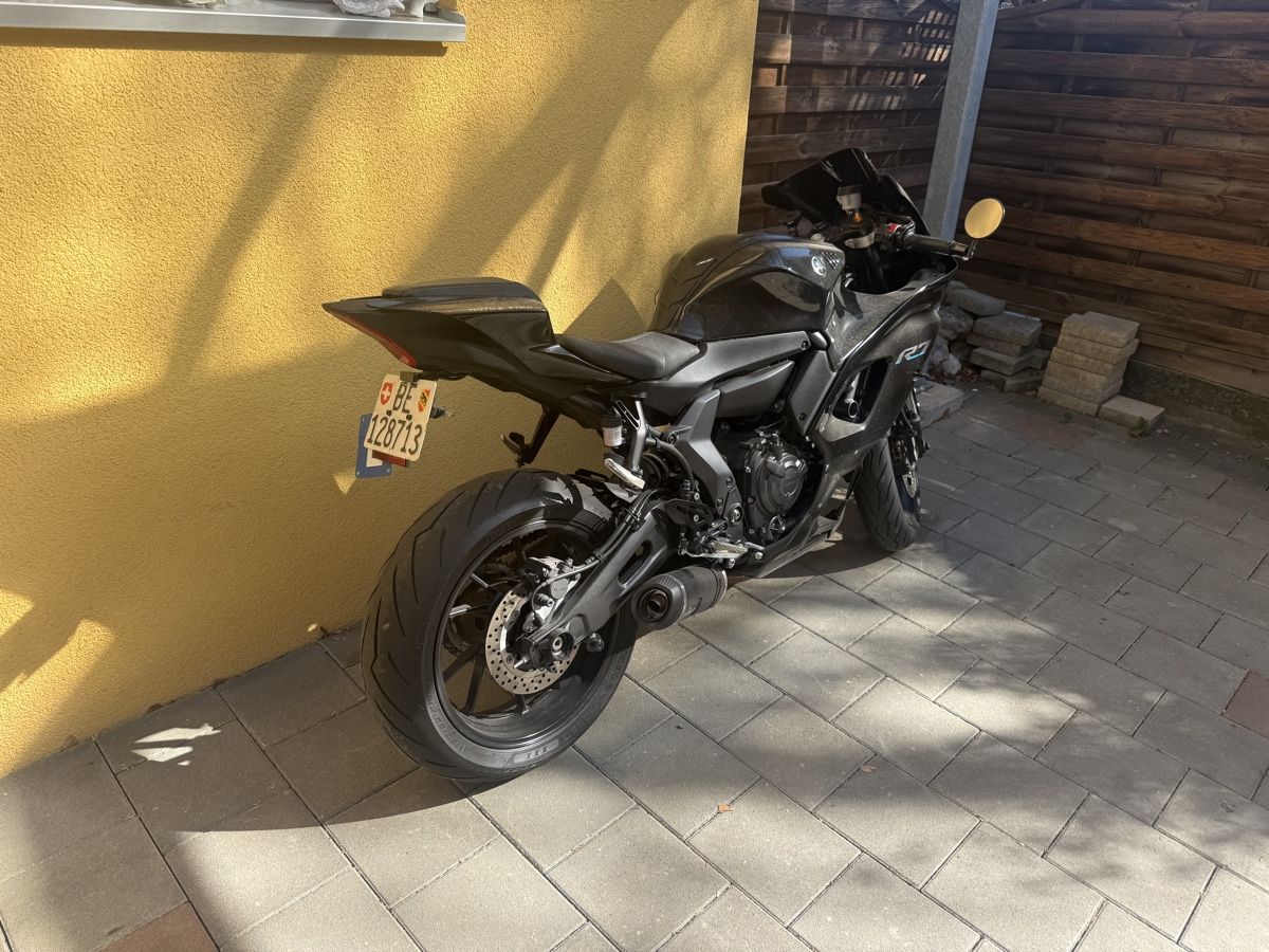 Yamaha Strada: Yamaha R7 – Usato da thun venduto da Dig-Rent 3