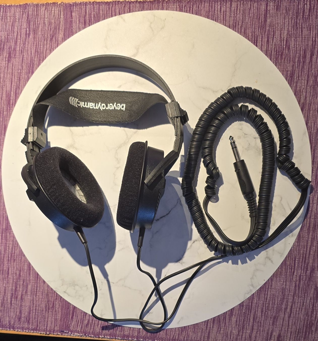 Beyerdynamic Cuffie: Beyerdynamic DT 990 – Usato da Lachen SZ venduto da Conway