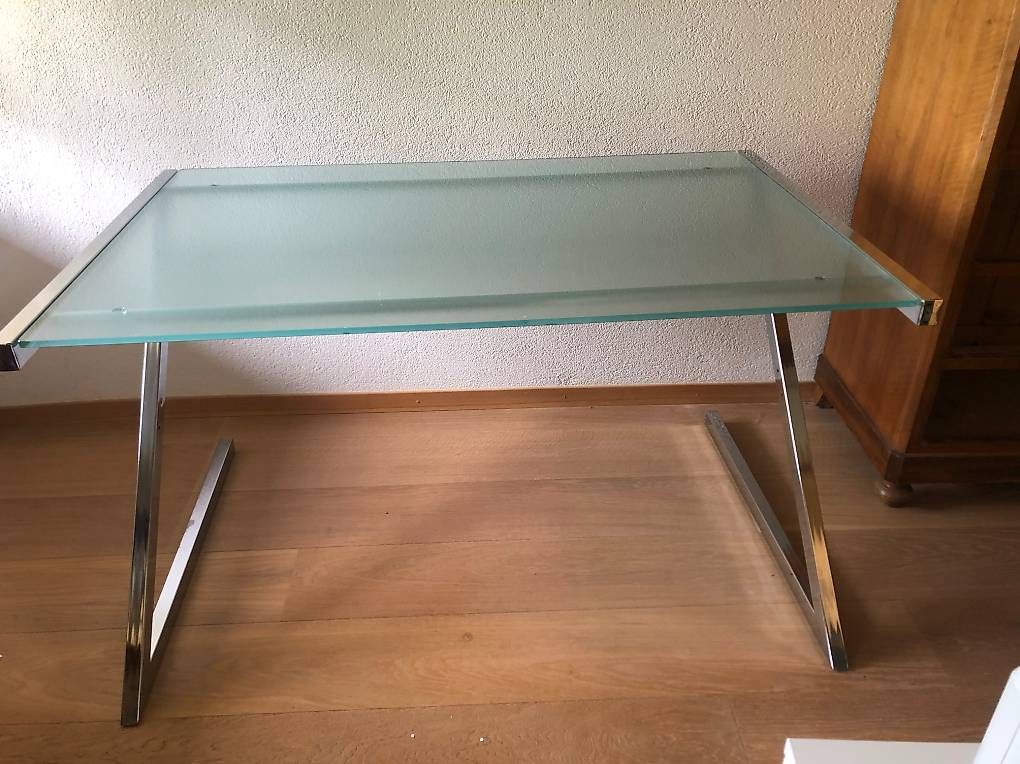Scrivanie: Bureau en verre dépoli  – Usato da Forel (Lavaux) venduto da Letapir 2