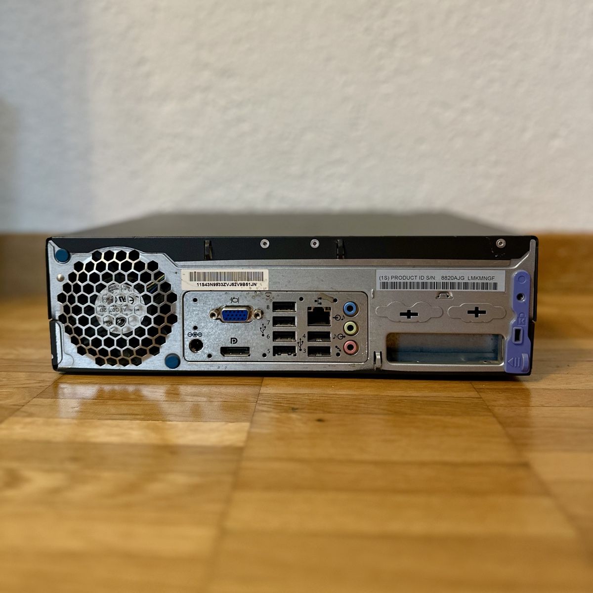 Lenovo PC: Lenovo Think Centre 8820 Computer – Difettoso da Steinach venduto da duju2018 3