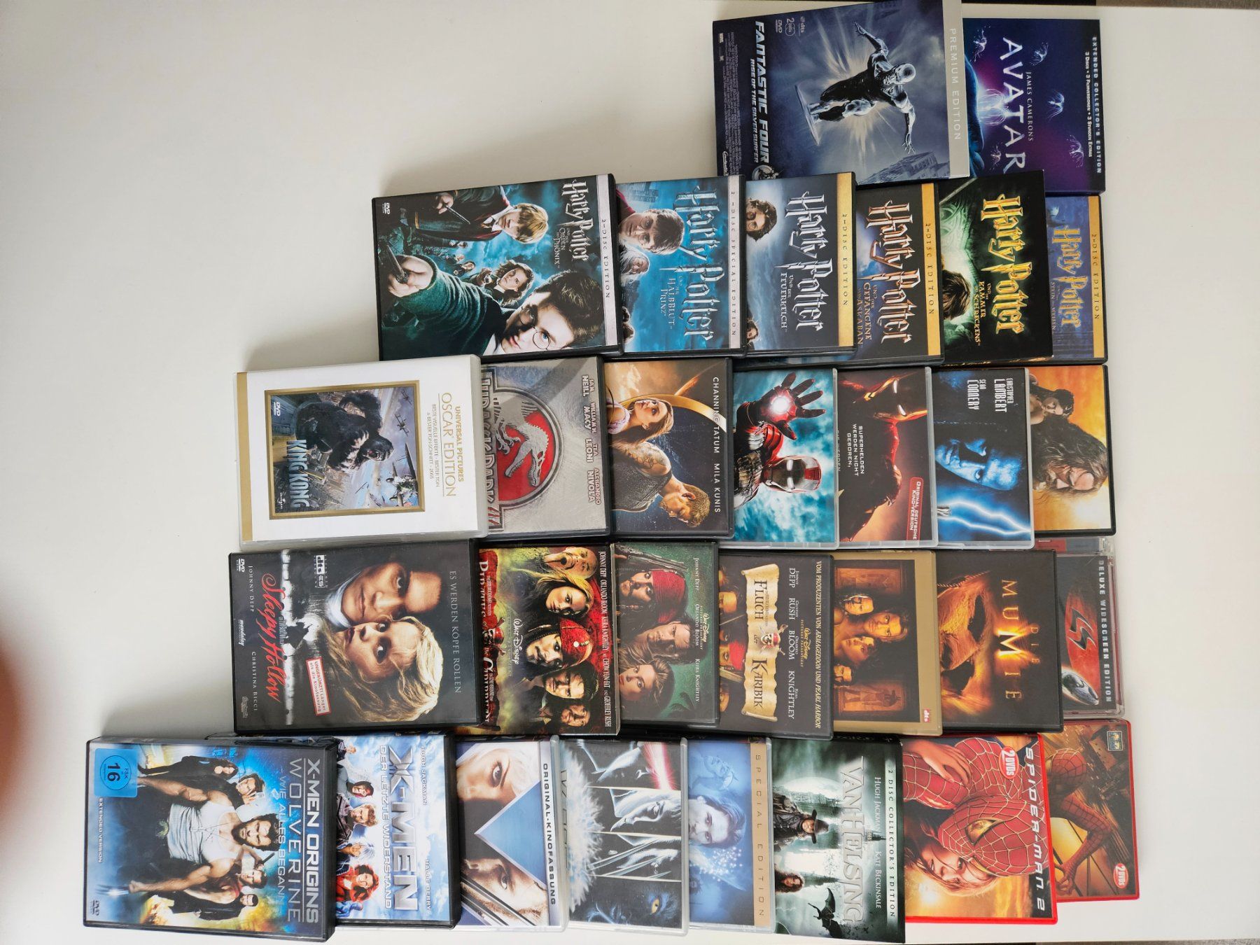 Alle DVDs: DVD Samlung, 30 Filme (Fantasy / Superhero) – Gebraucht aus Horgen von dive4fun