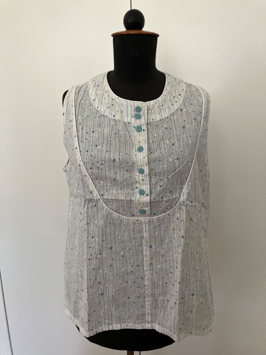 Blusen: Ärmellose Baumwollbluse – Neu (gemäss Beschreibung) aus Lenzburg von ann_8hmk