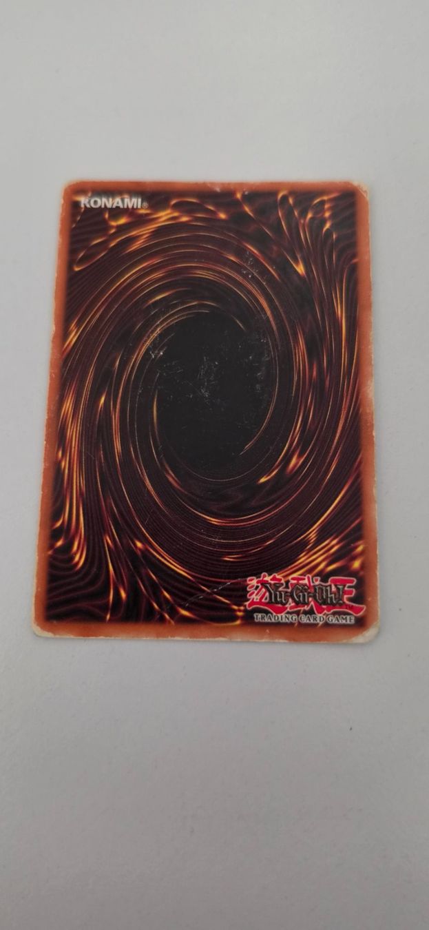 Yugioh Carte collezionabili: Red-Eyes B. Dragon - YuGiOh – Usato da Brüttisellen venduto da agent0009 1
