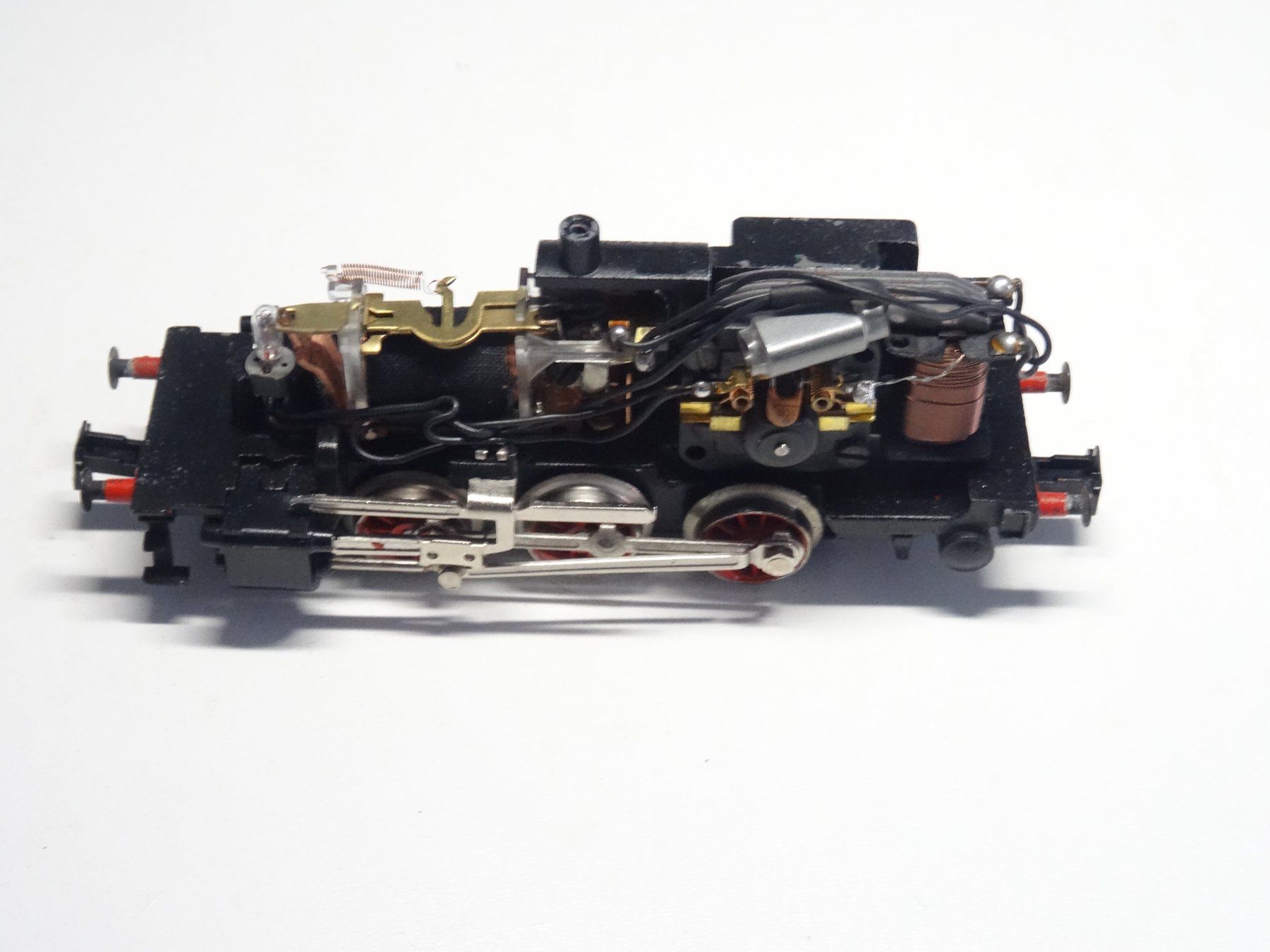 Märklin Modellini di ferrovie: Märklin H0 BR89 006 Tenderlok analog – Usato da Hochdorf venduto da Teger02 6