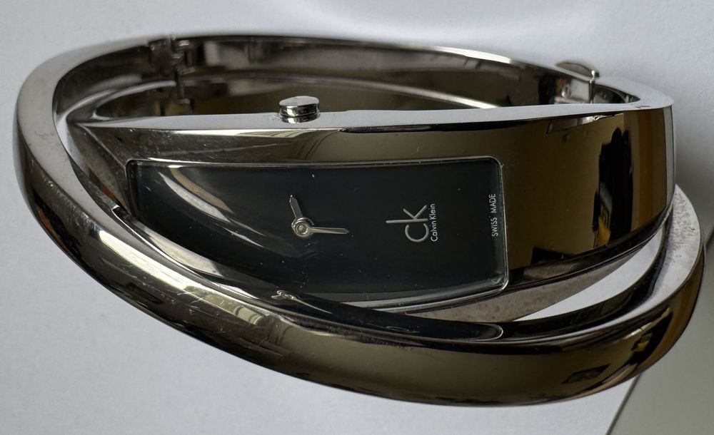 Elegante Calvin Klein Damenuhr K2J23102 Edelstahl Spange 4