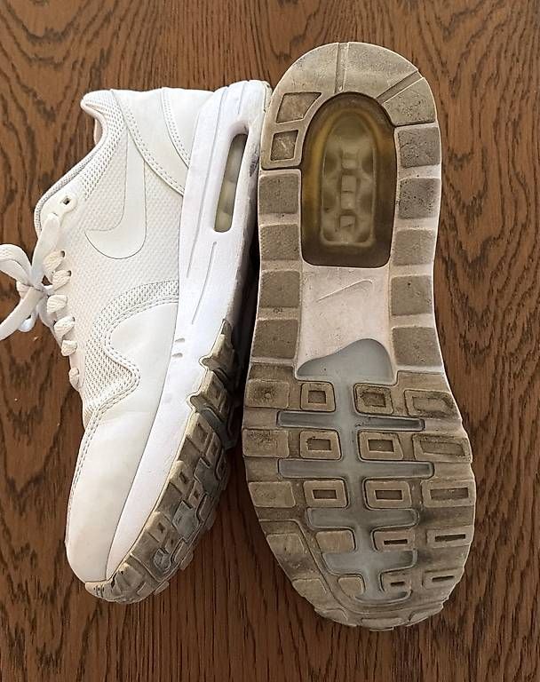 Nike Chaussures hommes: Nike Air Max Grösse 42 Herren – D'occasion à Köniz par gfe_m58h 2