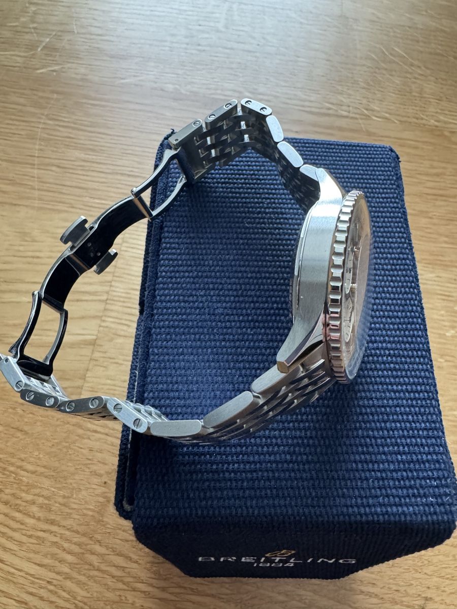 Breitling Orologi: Breitling Navitimer B01 Chronograph 43mm, Full Set, Top Zust – Nuovo (secondo la descrizione) da Lyss venduto da marcopolo84 6