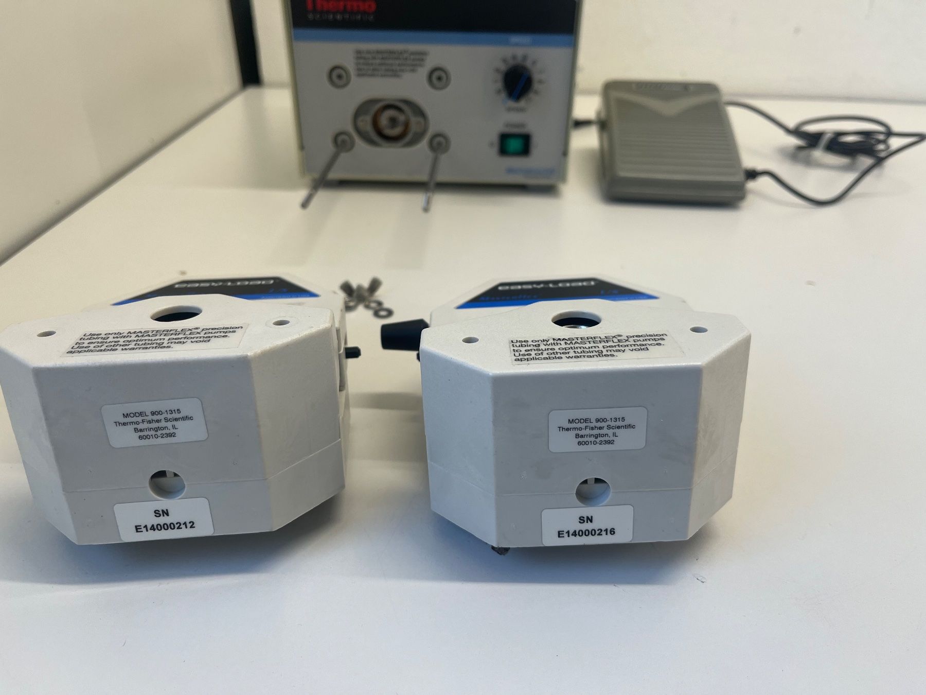 Laborzubehör: Thermo scientific Masterflex Peristaltik Pumpe 900-1482 – Gebraucht aus Niederdorf von LeptonAG_Labor 4