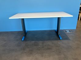 Schreibtisch Küchentisch weiss mit Metallgestell