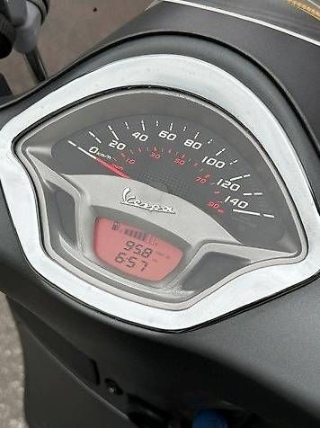 Scooter: VESPA GTS 300 Touring – Usato da Bad Ragaz venduto da potato-69 4