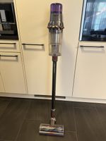 Dyson V15 Detect