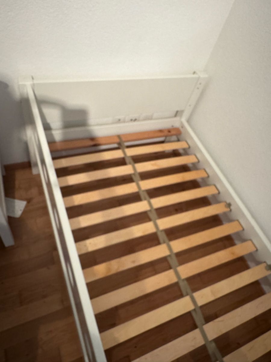 Letti: Flexa Kinderbett weiss mit Lattenrost – Usato da Pfäffikon ZH venduto da tim993 3