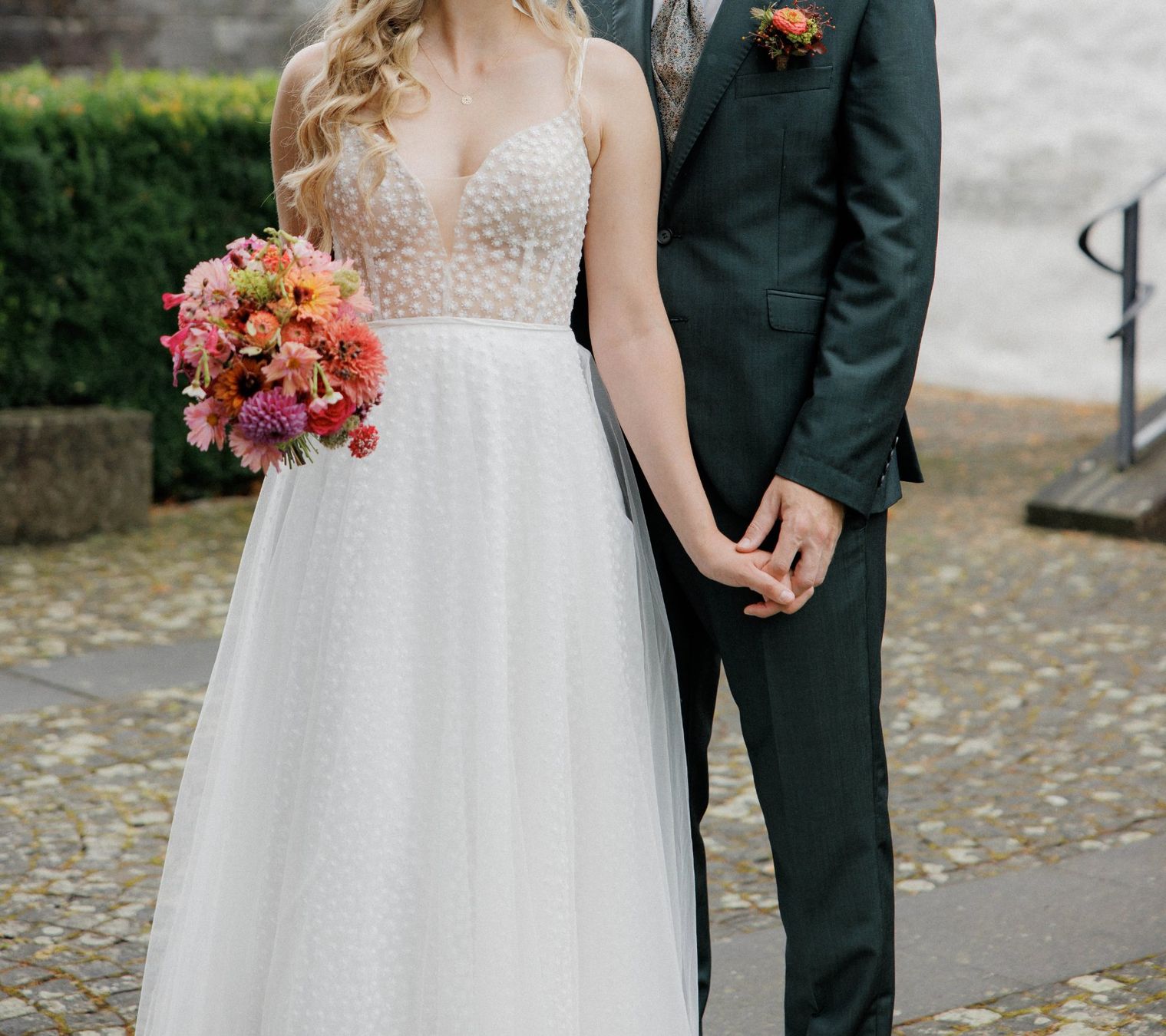 Vestiti: Secondhand Brautkleid Sanna Lindstrom "Sina", Grösse 38-40 – Usato da Brunnen venduto da Herzig-Brautmode