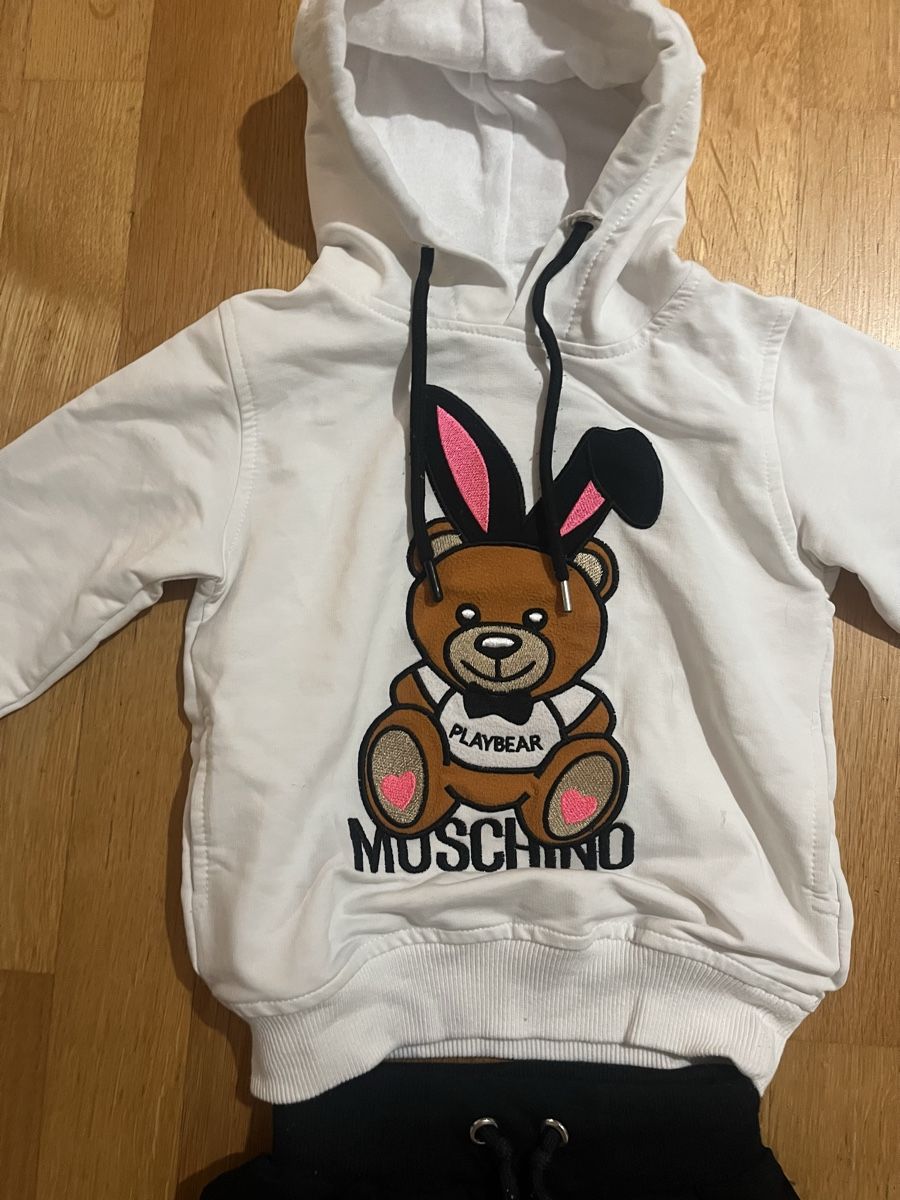 Lotti & Set di vestiti: Moschino Kinder Set Gr. 98-104, Trainer – Usato da Zürich venduto da Rusdi 3