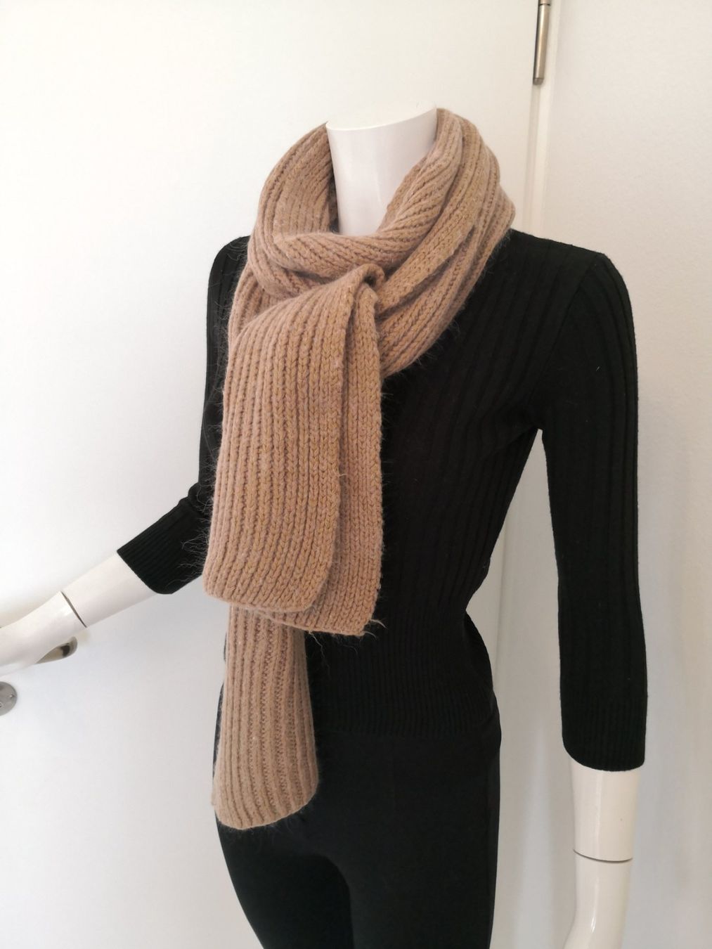 Foulard & Sciarpe: 🤩STRICK-SCHAL BEIGE – Usato da Olten venduto da Naja-Twins-Twins 7