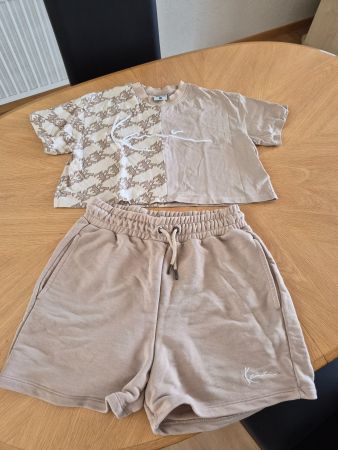 Karl Kani Set, Crop Shirt XS und kurze Baumwollhose L