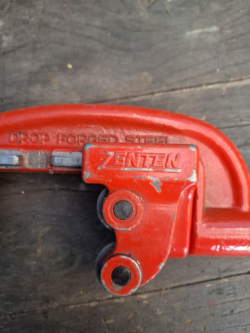 Alle Werkzeuge: Rohrschneider 1/8" -2" – Gebraucht aus Reinach BL von chlaus04