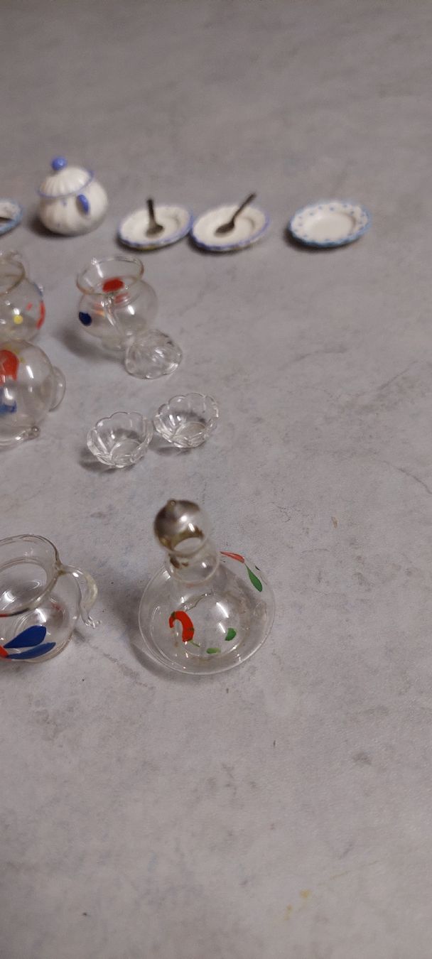 Case e mobili per bambole: Puppenstuben Miniaturen antik – Usato da Muri AG venduto da nindo1 9