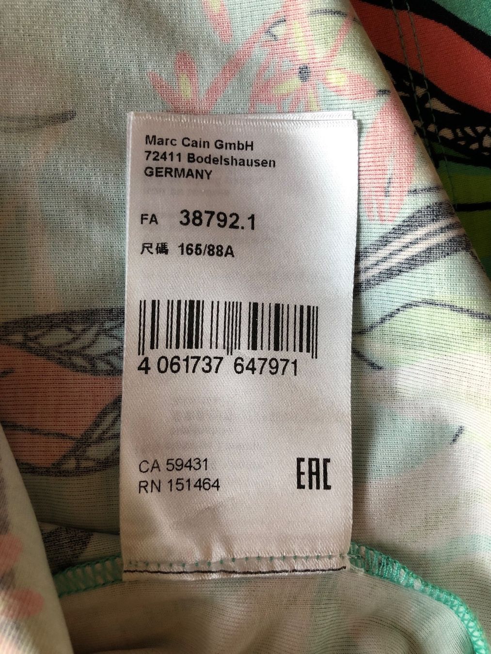 Marc Cain T-Shirts: Top t-shirt Marc Cain – Neu (gemäss Beschreibung) aus Dotzigen von SecondHandGems 7