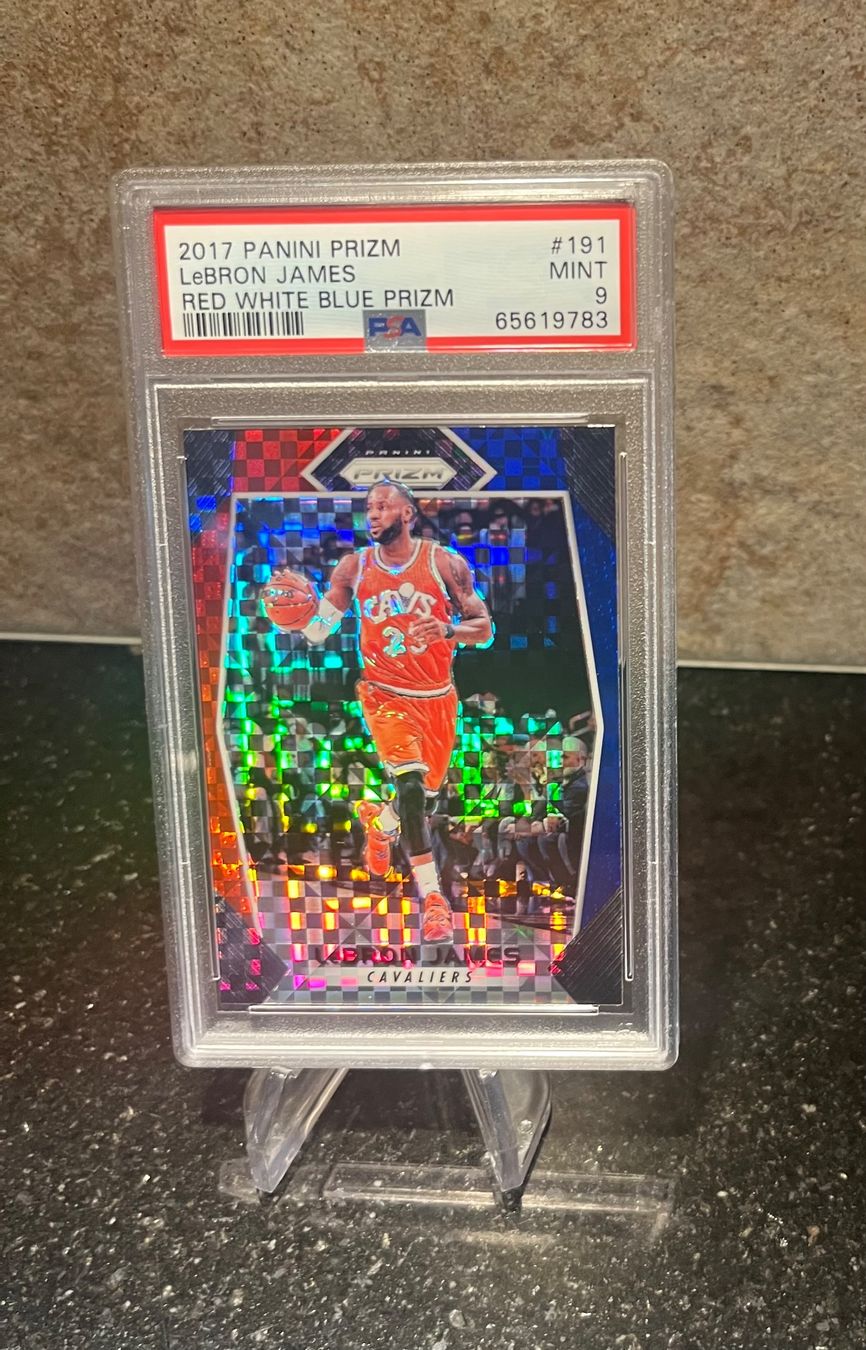Nba Carte collezionabili: NBA LeBron Prizm Red White Blue PSA 9 – Usato da Moudon venduto da AndreSR89