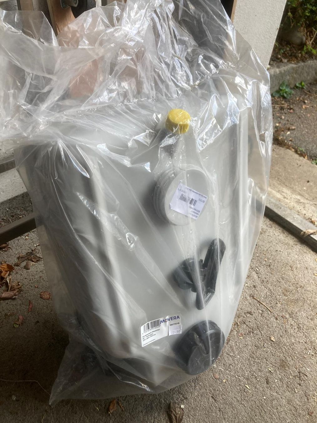 Abbeveratoi e trogoli: Movera Abwassertank #9977515, Grau, 25l, Wohnwagen, Campi... – Nuovo e nell'imballaggio originale da Luzern venduto da nodaris01 1