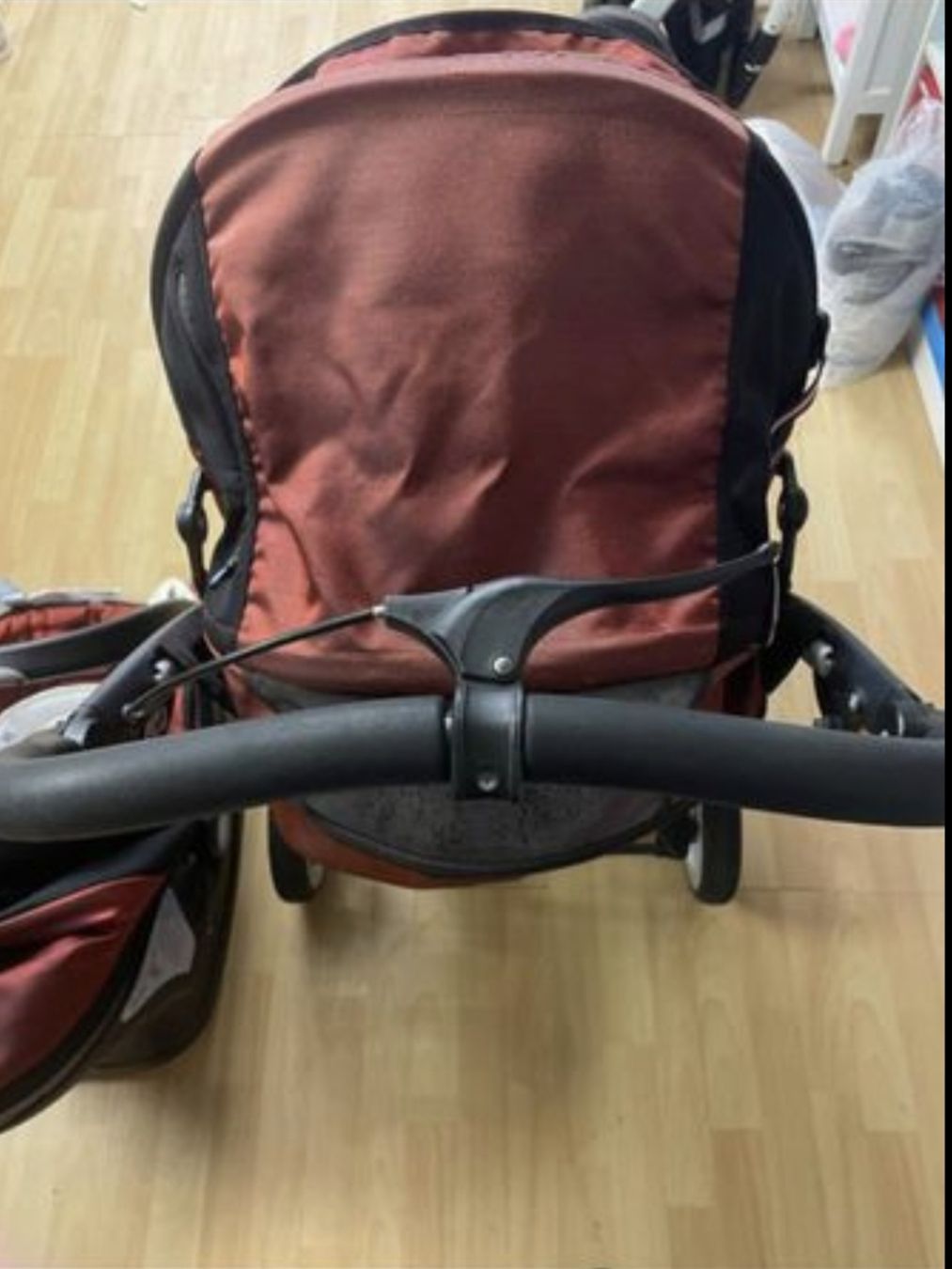 Chicco Kinderwagen: Chicco trawel kinderwagen  – Gebraucht aus Volketswil von sza_d88n 3