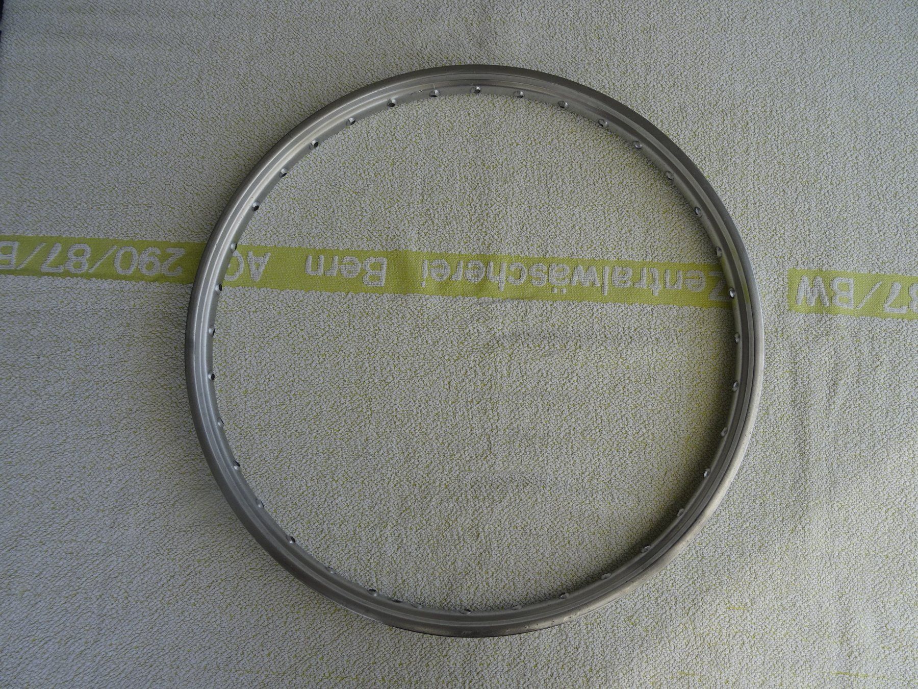 Ciclomotori: Alufelge 23" x 2" – Usato da Brittnau venduto da raulita 1