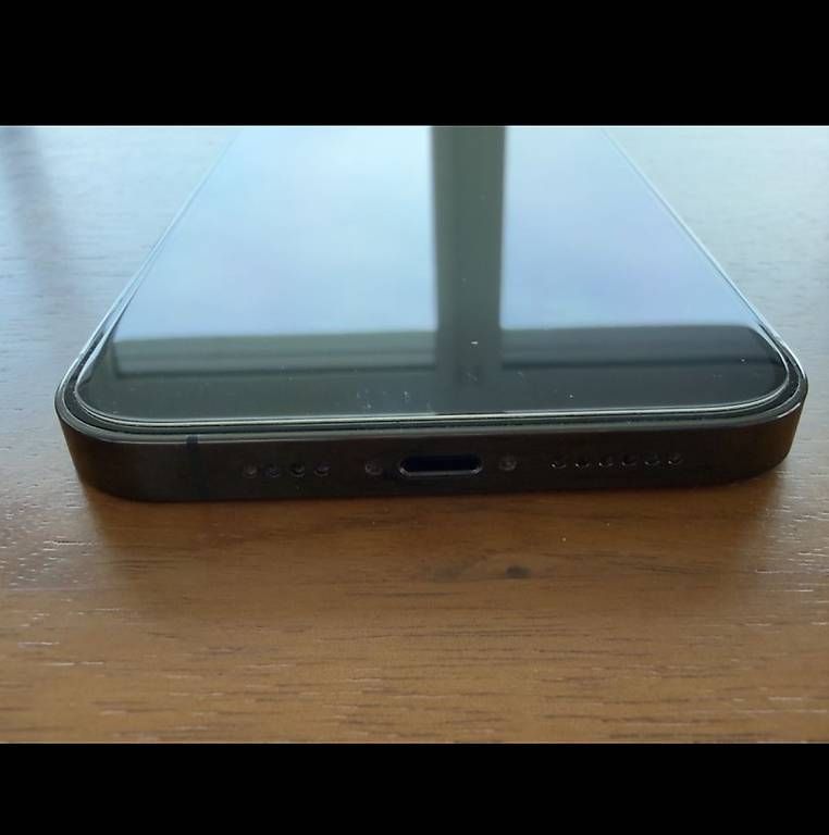 Telefoni cellulari / Smartphones: iPhone 13 Pro Max - Alpingrün- 1 TB Speicher – Usato da Fällanden venduto da fai_n5tr 2
