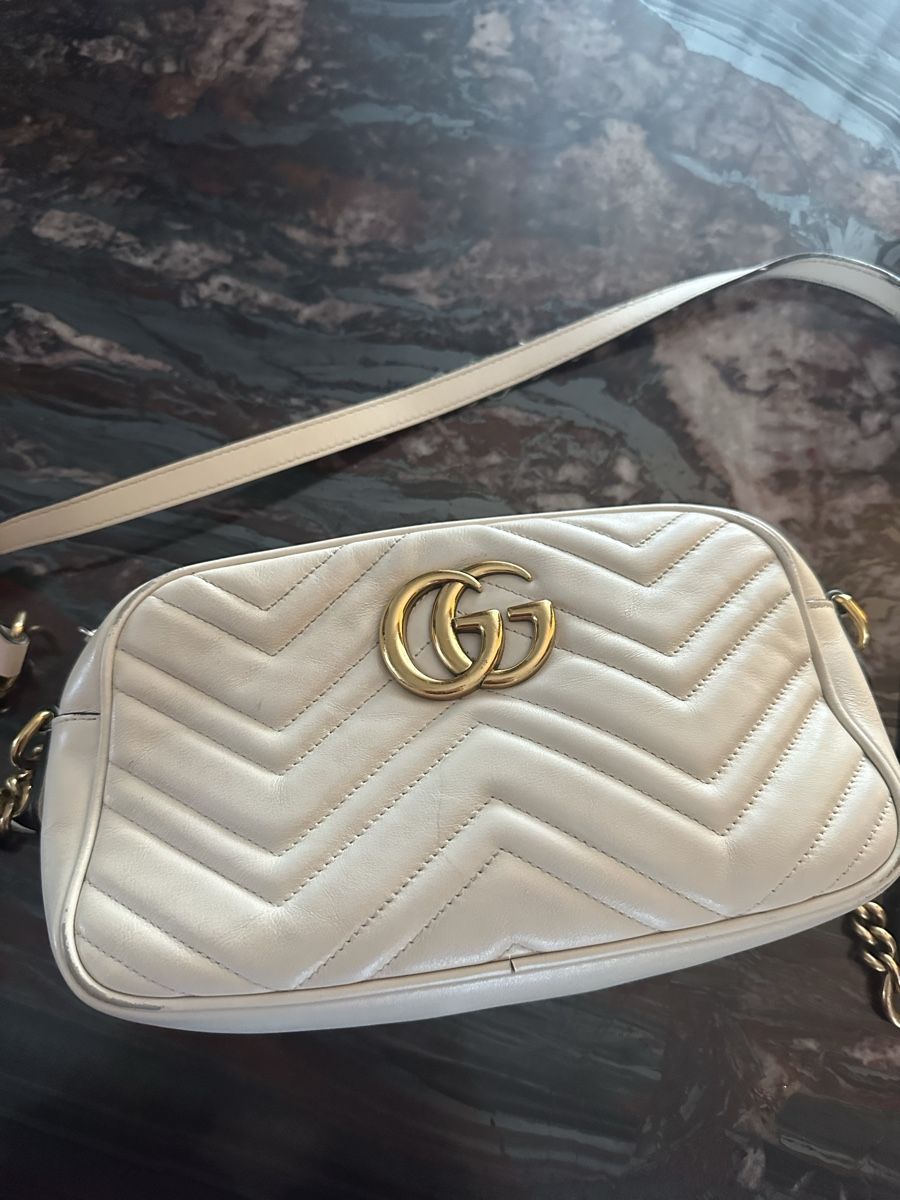 Gucci Borse da donna: Gucci Marmont Small Weiss – Usato da Emmenbrücke venduto da audi1998 7