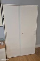 Armoire de bureau 