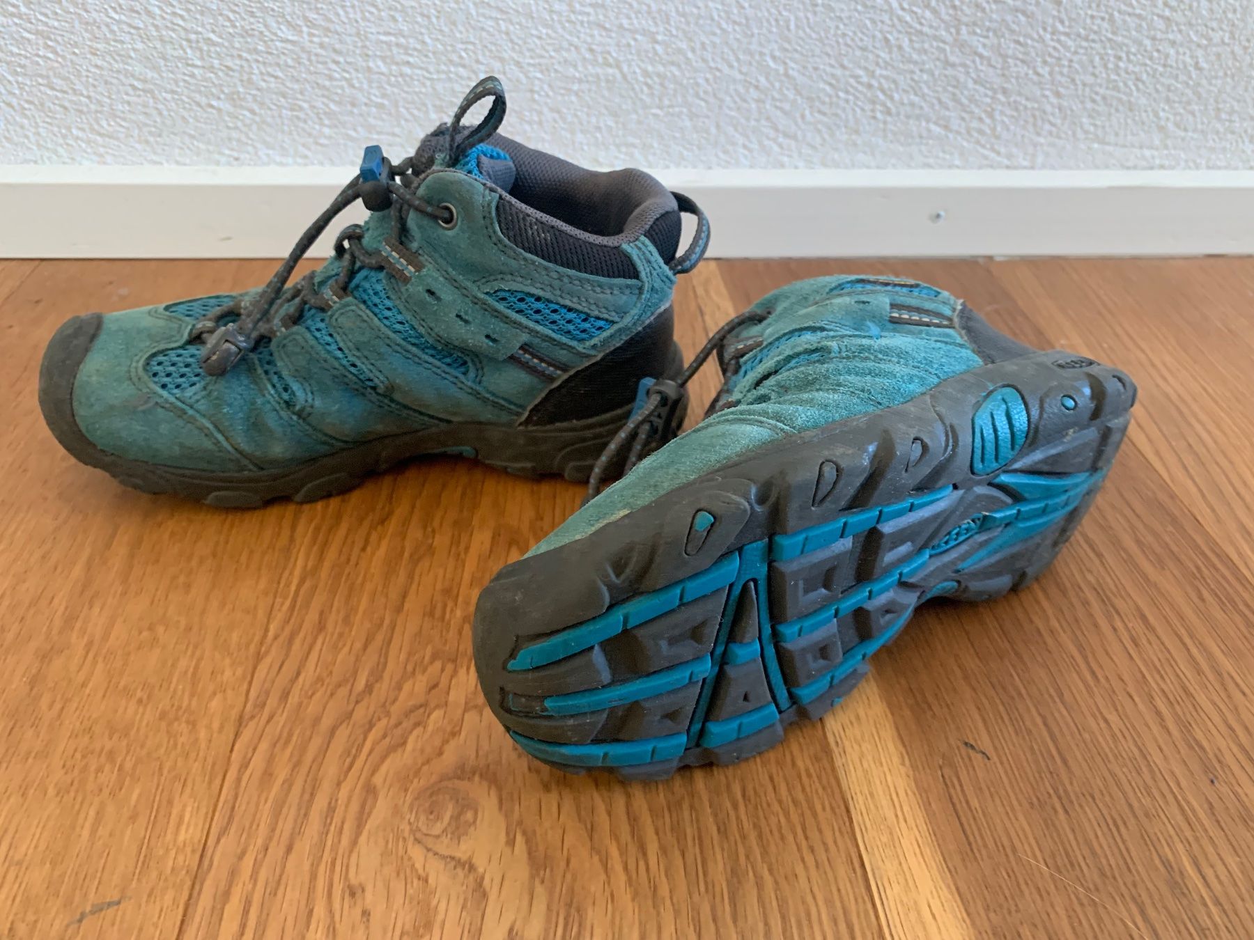 Chaussures garçon: Keen Trekkingschuhe gr. 30 – D'occasion à Luzern par Luzern031 2