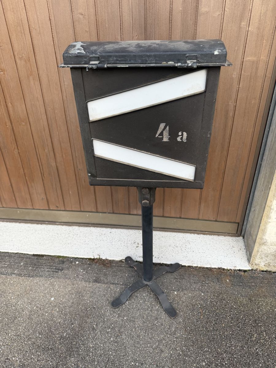 SBB/CFF/FFS Lampade: Alte Weichenlampe SBB auf Sockel – Usato da BADEN venduto da Sprinz