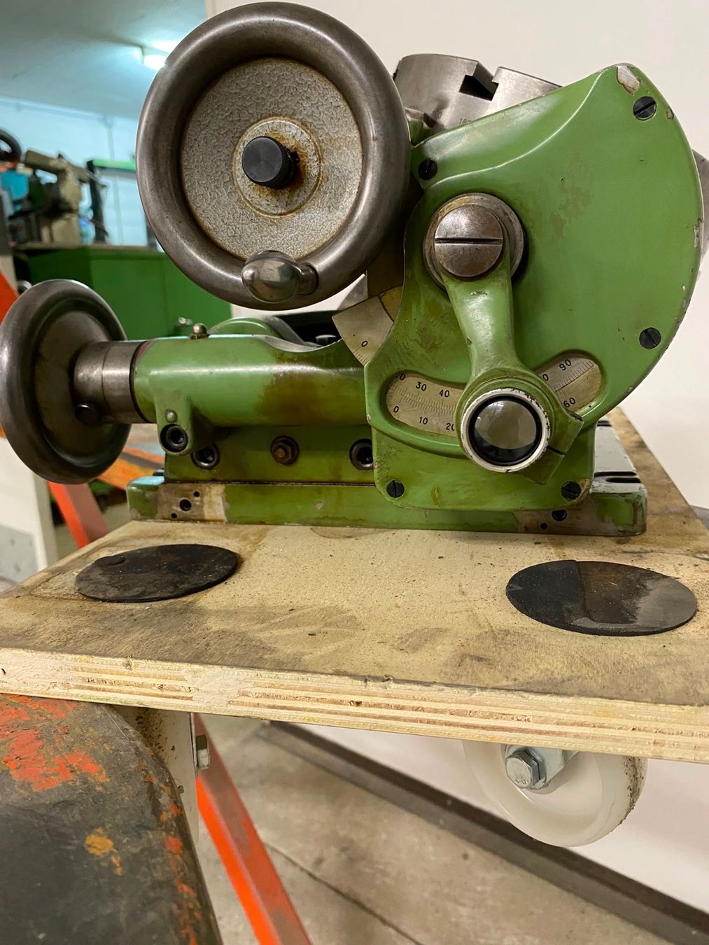 Tous les outils: Rundtisch/ Teilapparat – D'occasion à Sirnach par S54Power 8